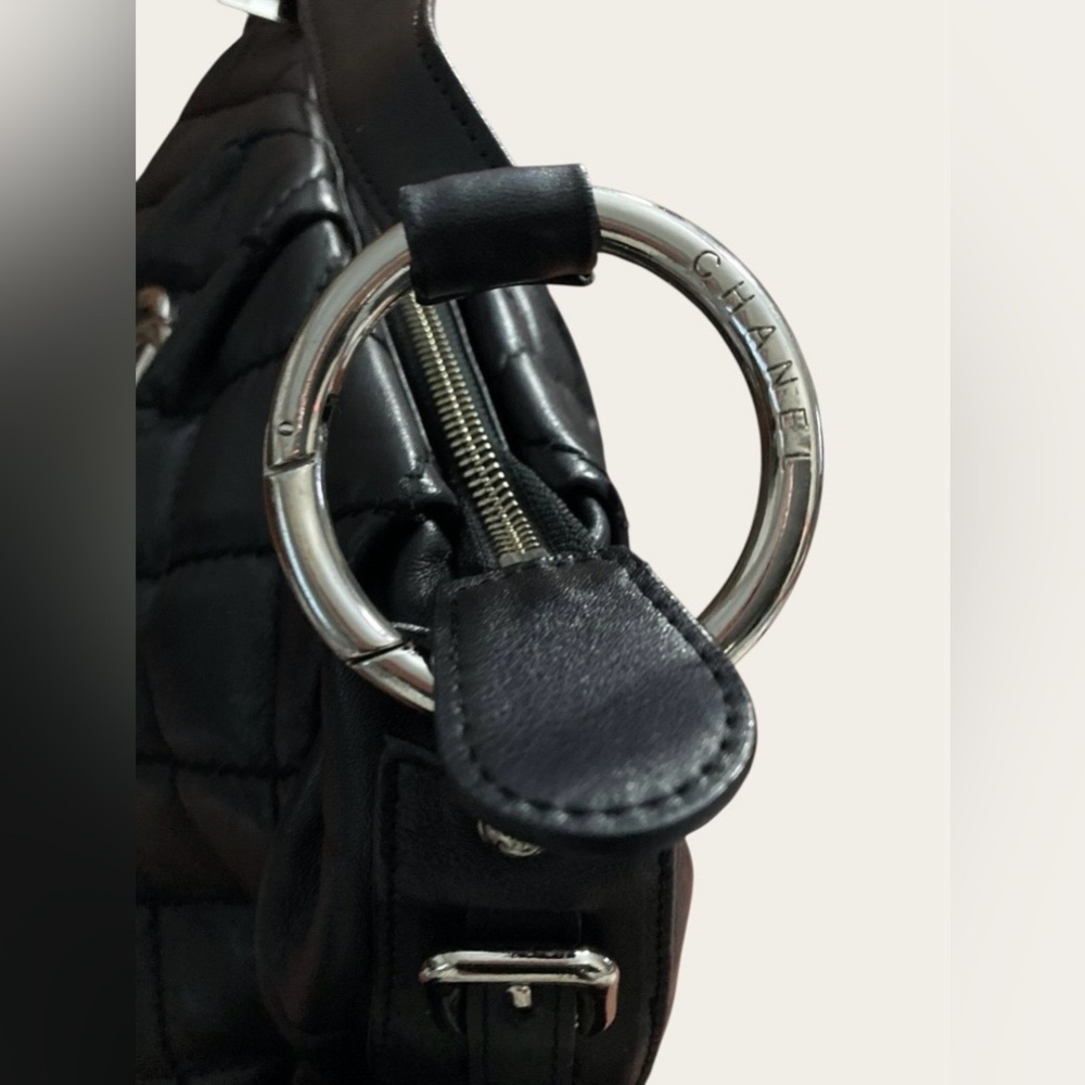 Lambskin Shoulder Bag - Picture 4 of 12